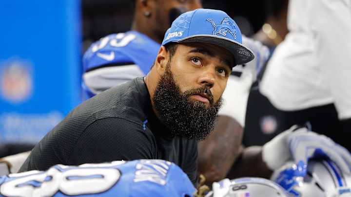 Lions LB DeAndre Levy expands on comments about ‘dirtbag’ Joe Paterno