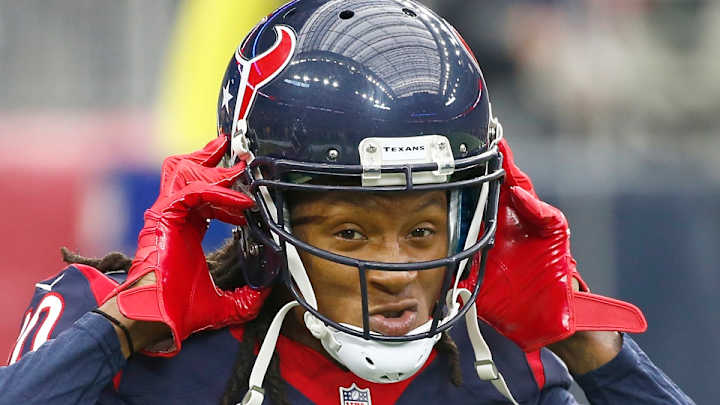Watch: DeAndre Hopkins makes a cool catch in training camp