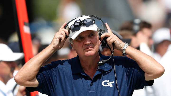 Georgia Tech, Kentucky counting on ground games in TaxSlayer