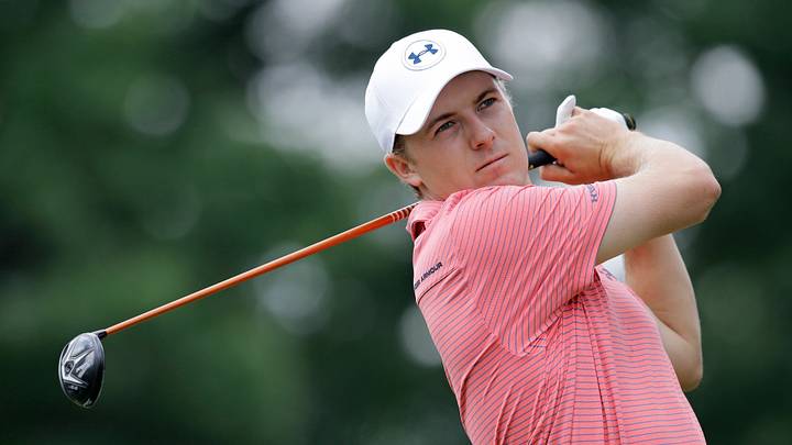 Instead of making history, Spieth trying to ignore it