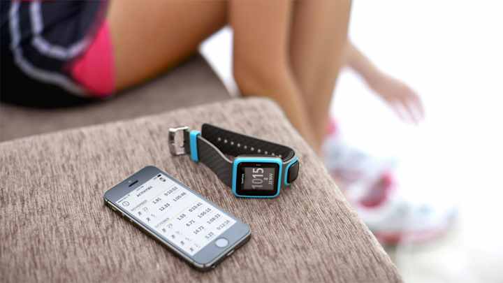 TomTom co-founder 'flattered' by Apple Watch Series 2 similarities TomTom co-founder 'flattered' by Apple Watch Series 2 similarities