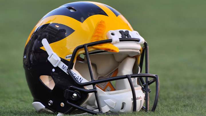 Michigan coaches to hold football camp in Australia Michigan coaches to hold football camp in Australia