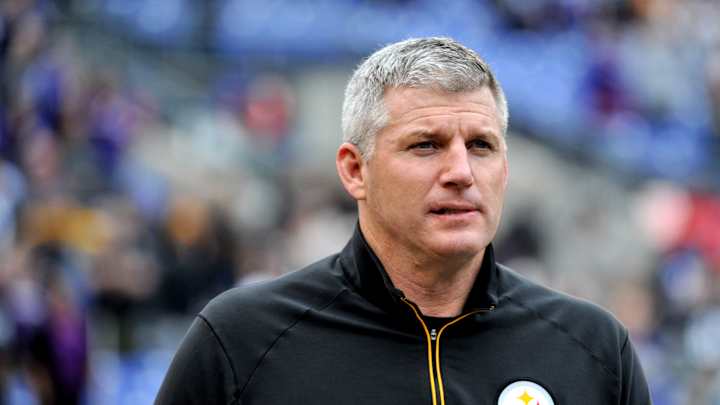 Steelers assistants Joey Porter, Mike Munchak fined for actions vs. Bengals