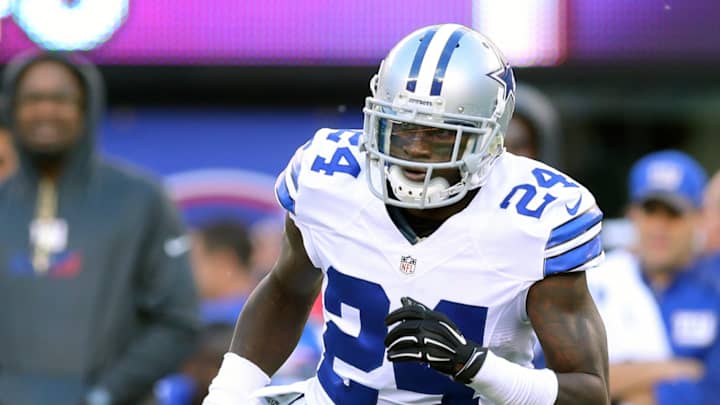 Cowboys re-sign pair, add 4 compensatory picks in draft