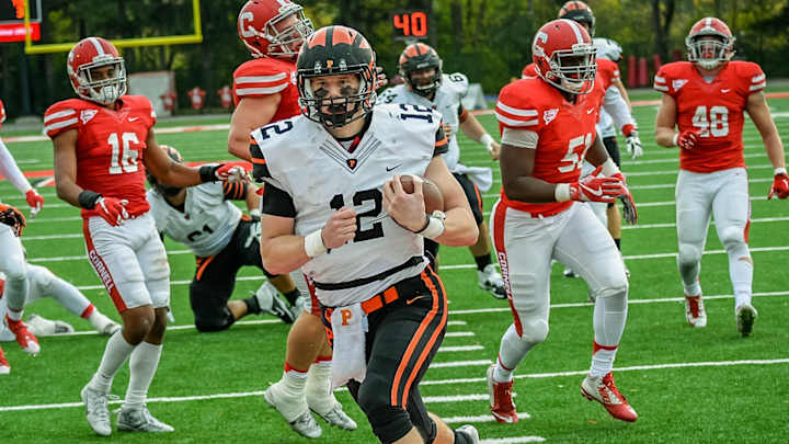 You gotta Lovett with FCS offensive player of week