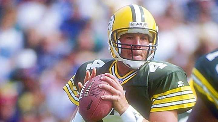 Brett Favre's Greatest Moments Brett Favre's Greatest Moments