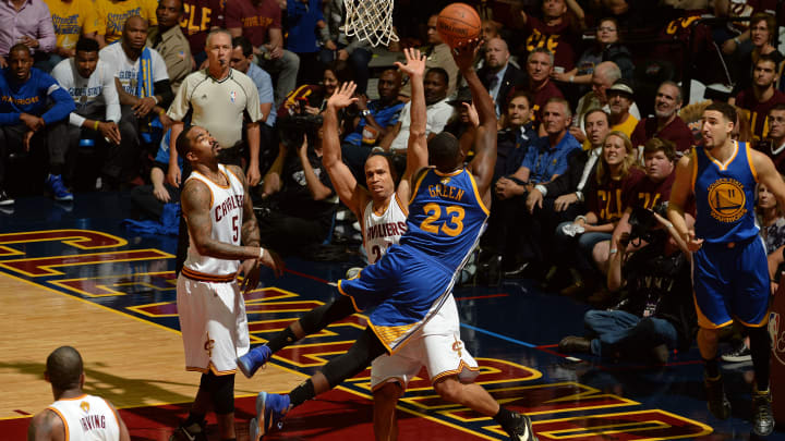 LeBron carries Cavs, forces Game 7: NBA Finals Game 6 highlights