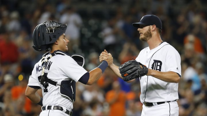 Cabrera powers Tigers past White Sox 11-5 for 7th straight