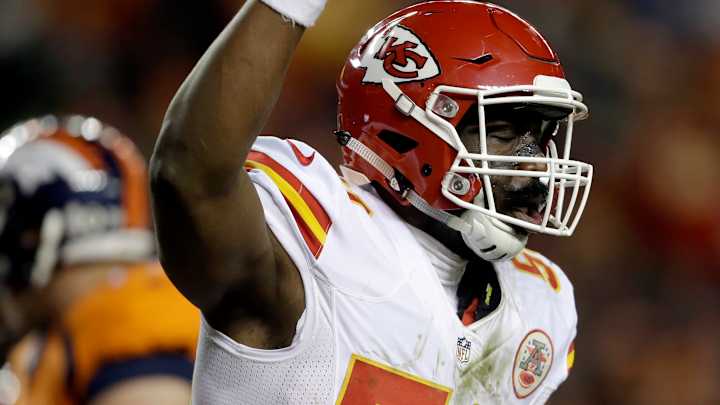Chiefs' Justin Houston ruled out for game at San Diego