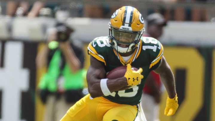 Short on running backs, Packers may use Cobb, Montgomery in backfield