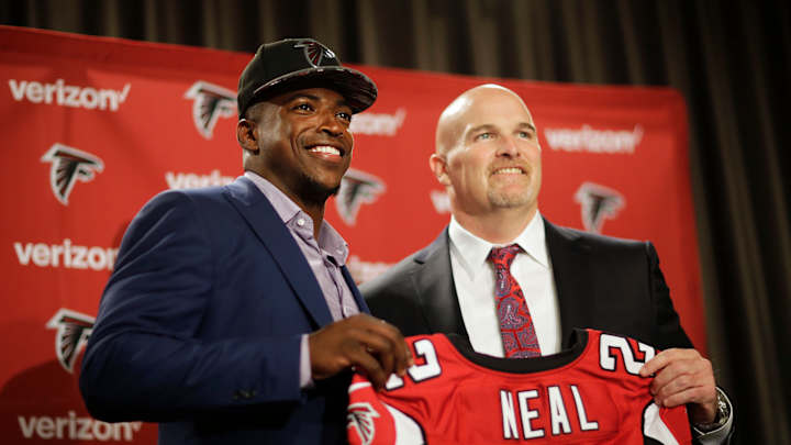 Falcons agree to terms on 4-year deal with Keanu Neal
