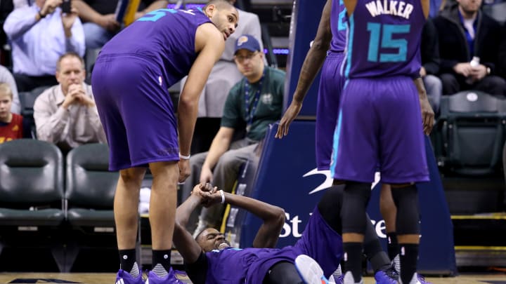 Hornets F Kidd-Gilchrist tears labrum in shoulder again