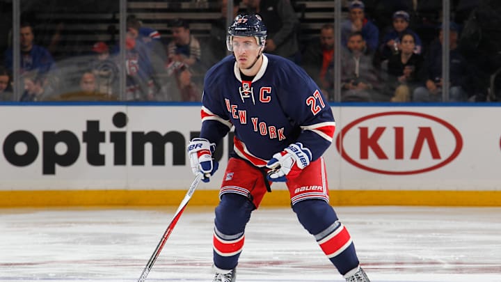 NHL rumors: Latest buzz around trades, coach firings, signings