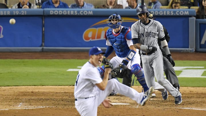 Padres release former All-Star shortstop Alexei Ramirez