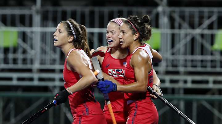 US women's field hockey tops India, could top pool