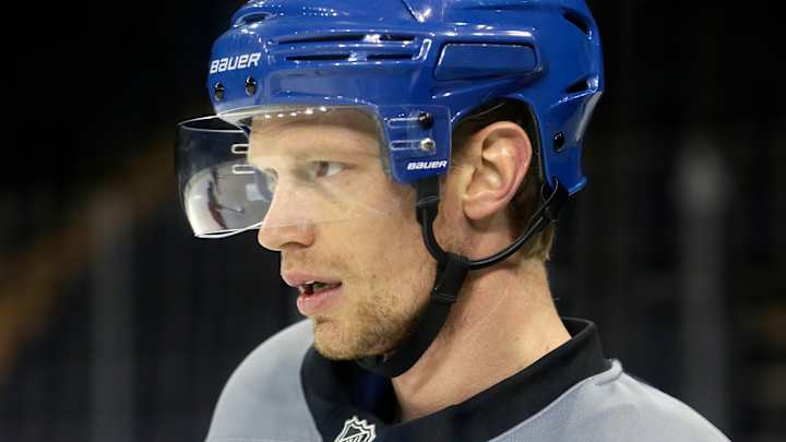 Eric Staal focused on 'fitting in' with New York Rangers