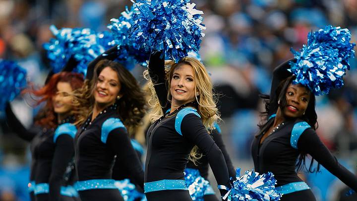 NFL Cheerleaders: Week 14