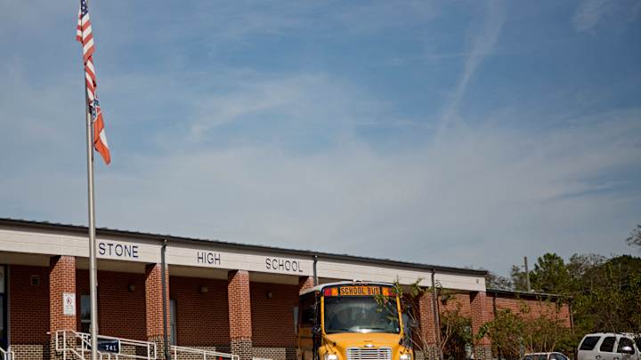 Mississippi high school dismisses football player over noose incident Mississippi high school dismisses football player over noose incident