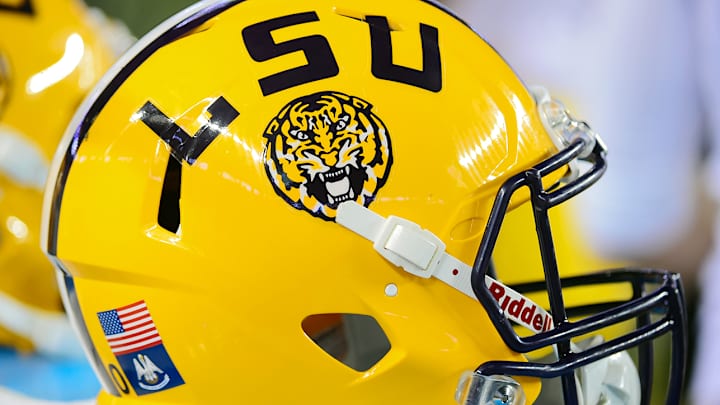 LSU hires Pittsburgh's Matt Canada as offensive coordinator LSU hires Pittsburgh's Matt Canada as offensive coordinator