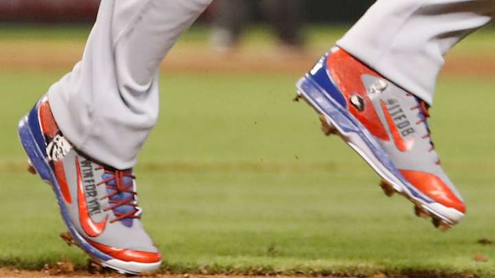 Yasiel Puig gave his cleats with Vin Scully’s face to the man himself Yasiel Puig gave his cleats with Vin Scully’s face to the man himself