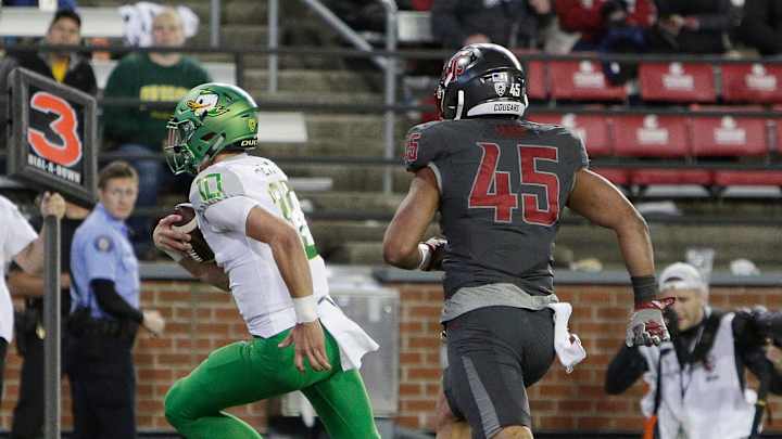 Coach suggests Oregon's Herbert, Prukop competing for start