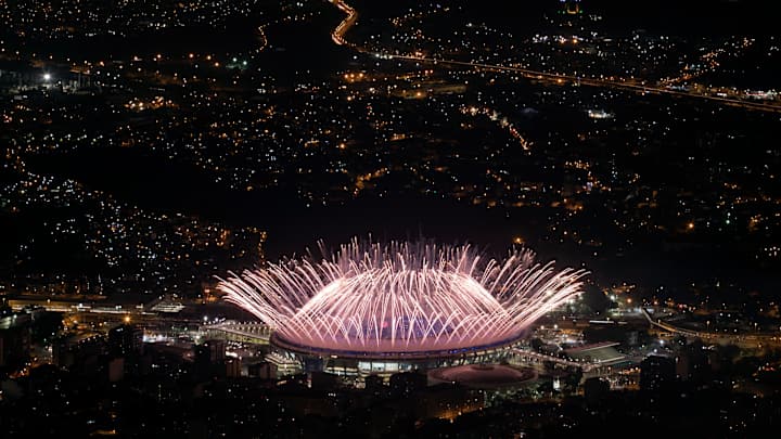 Clinton's spending big on Olympics TVs ads, Trump airs none