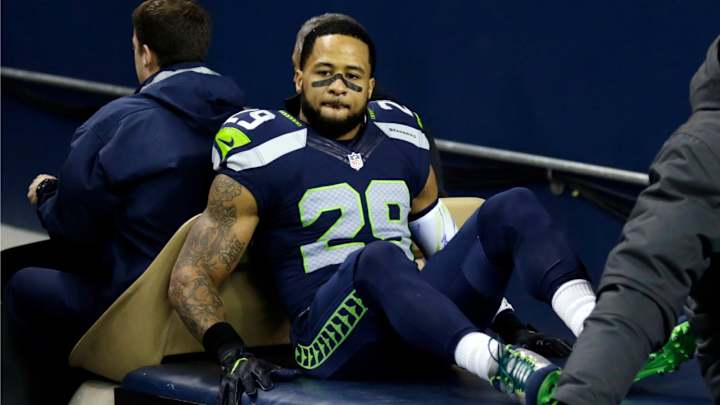 Seahawks' Earl Thomas ends retirement speculation: 'I'll def be back next year'
