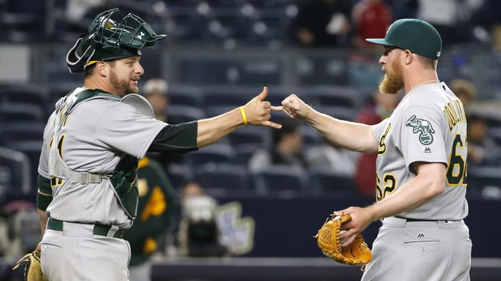 Graveman pitches A's to 5-2 win over slumping Yankees Graveman pitches A's to 5-2 win over slumping Yankees