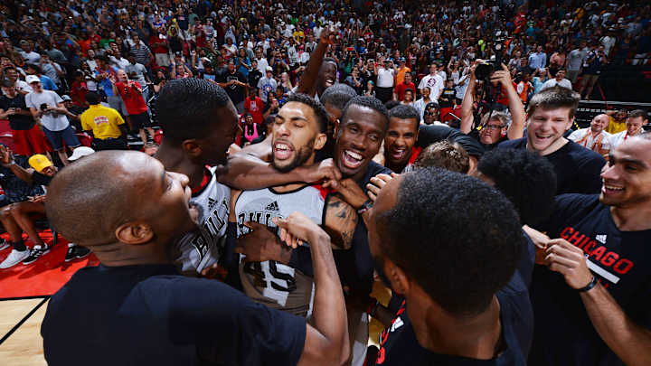 Valentine's buzzer beater gives Bulls title at Summer League