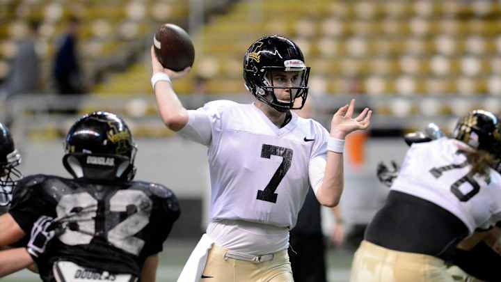 Idaho dropping to FCS beginning with 2018 season Idaho dropping to FCS beginning with 2018 season