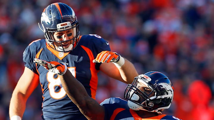 Vernon Davis hopes to play a role in Super Bowl with Broncos