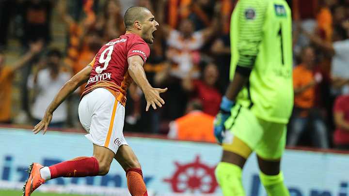 Derdiyok, Henderson lead top goals, players from around Europe