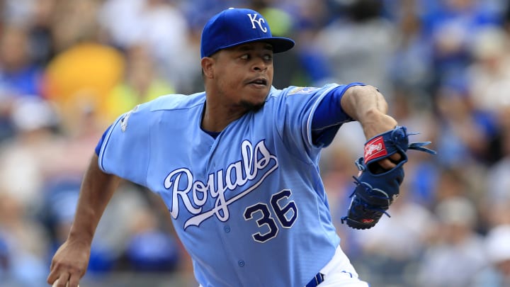 AP source: Volquez, Marlins agree to $22M, 2-year deal