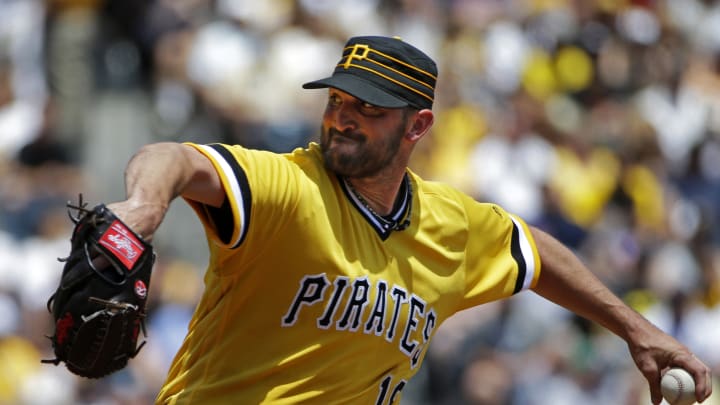 Mets re-acquire Jon Niese from Pirates for reliever Bastardo