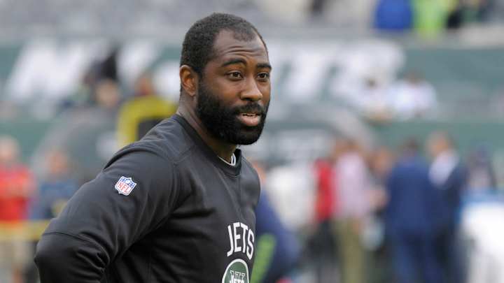 Jets' Revis returns to practice, might play vs. Cardinals