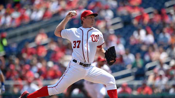 Turner, Dodgers hand Nats' Strasburg first loss of season