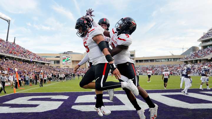Father of Texas Tech QB arrested for public intoxication