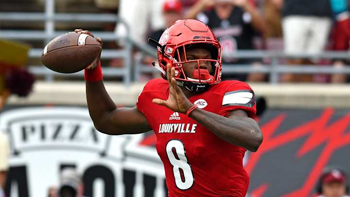 Louisville's Jackson adjusting to spotlight off the field Louisville's Jackson adjusting to spotlight off the field