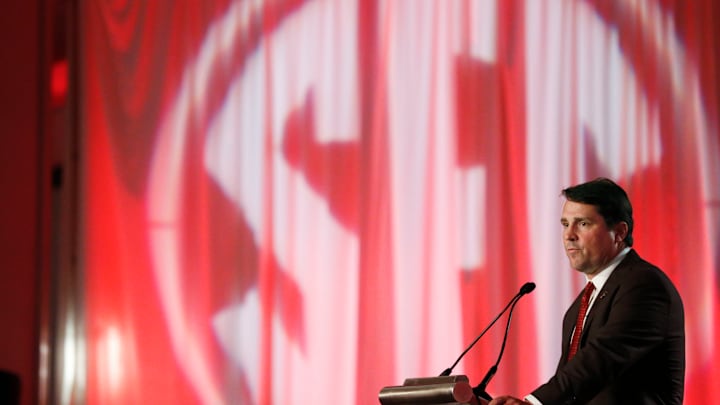 Muschamp trying to imitate Spurrier's success, not quips