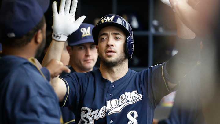 Brewers' Braun says he's making progress after back surgery