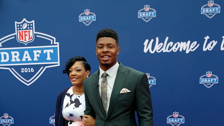 Browns trade down, select Baylor receiver Coleman at No. 15