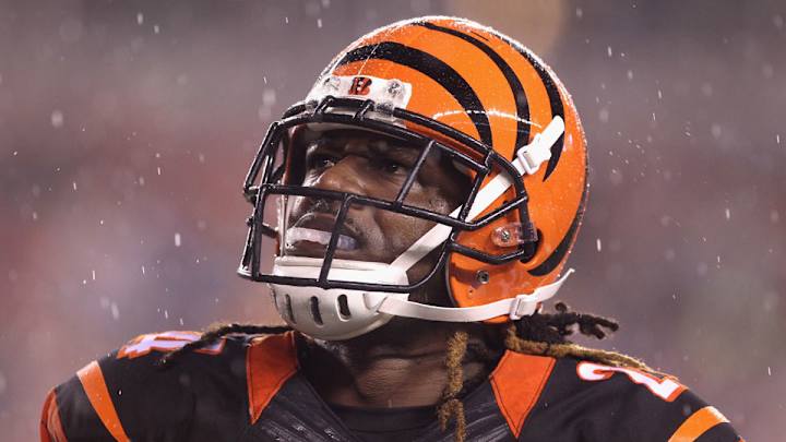 Bengals sign cornerback Adam Jones to three-year deal