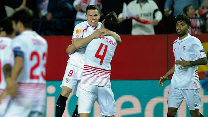 Sevilla reaches third straight Europa League final