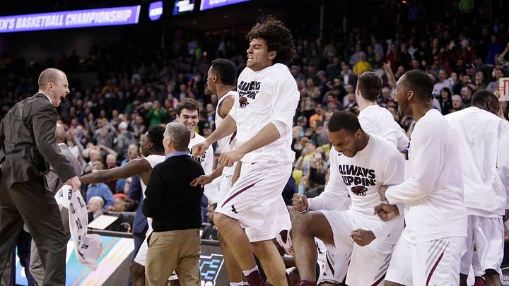 TIPPING OFF: Round 2 of NCAA Tournament wraps up