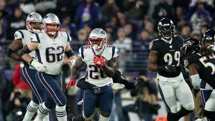 Patriots Fall from Top Spot in Week 10 MMQB Power Rankings