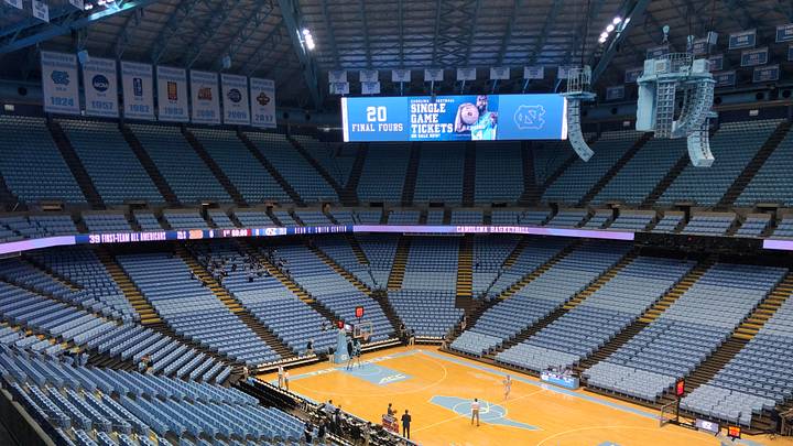 Gameday Live Blog/Open Thread: Notre Dame at Carolina