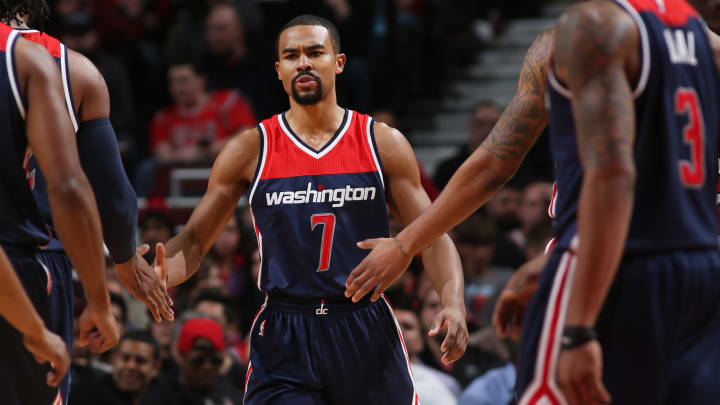 Wall has double-double to lead Wizards past 76ers,