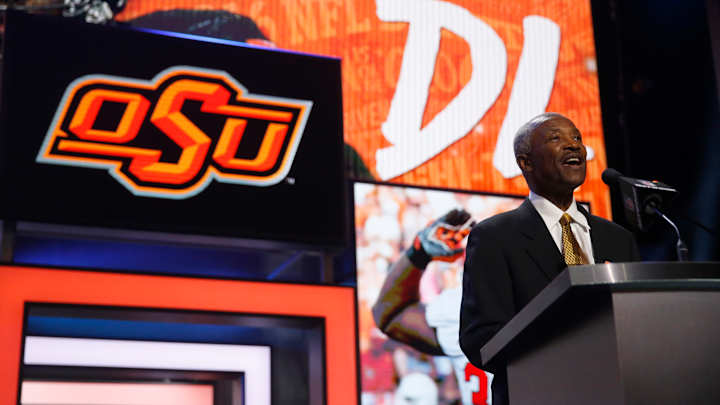 Browns enter final day of NFL draft with 8 more picks