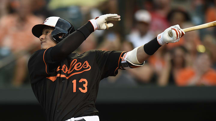 Trumbo, Machado HRs back Bundy as Orioles beat Indians 5-1