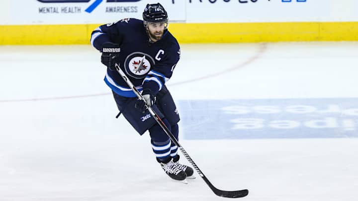 Blackhawks acquire Andrew Ladd from Jets